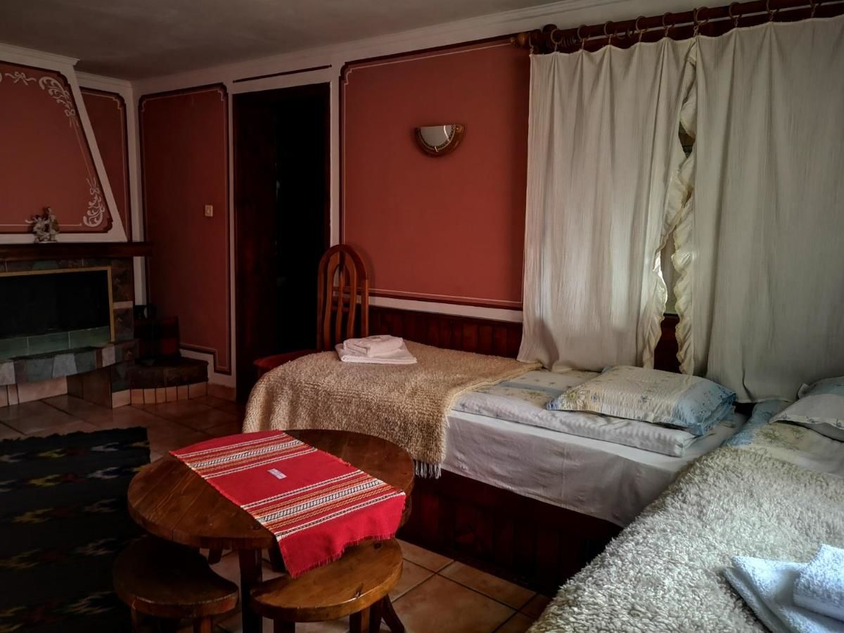 Гостевой дом Zlatniyat Telets Guest Rooms Копривштица-21