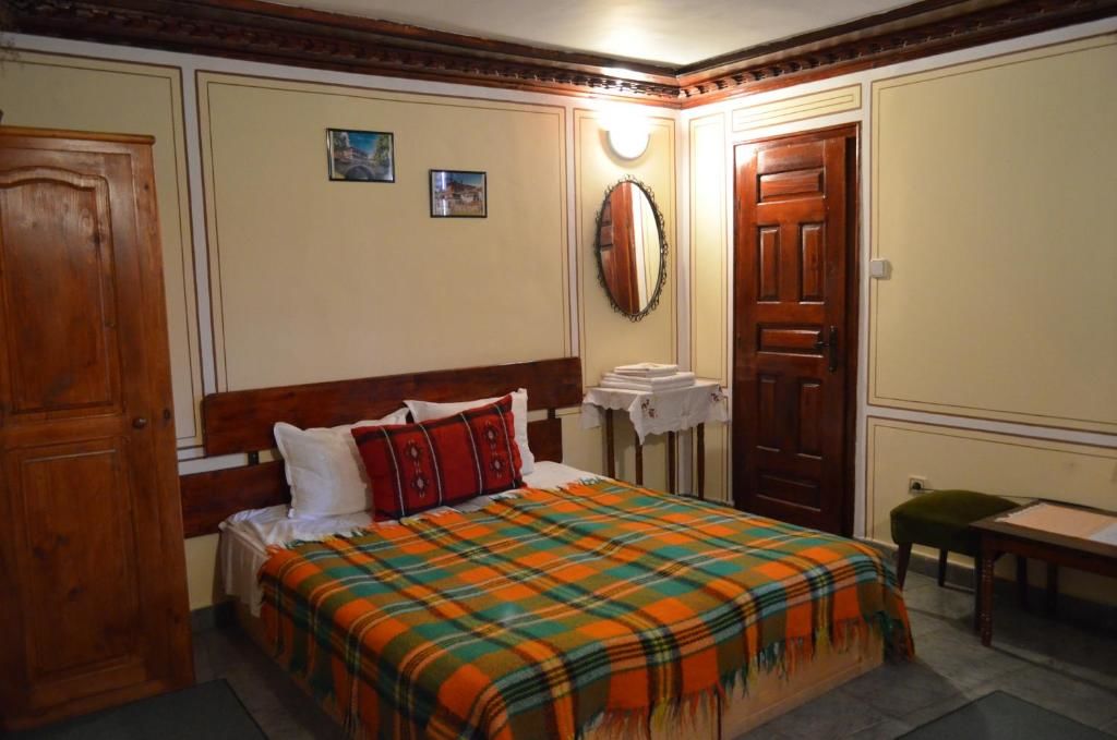 Гостевой дом Zlatniyat Telets Guest Rooms Копривштица-50